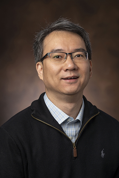 Headshot of Zhenzhong "Zack" Ma