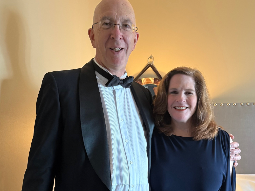Tracy O'Brien (right)