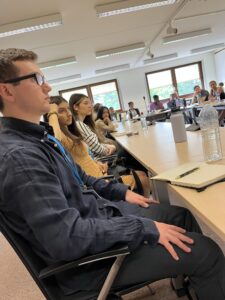 B50A8F5B-D89A-409D-878F-84EF3F18BD98_1_102_o