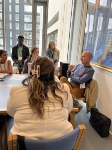 D05B1955-F6A0-4A34-85AF-0081F419AEB2_1_102_o