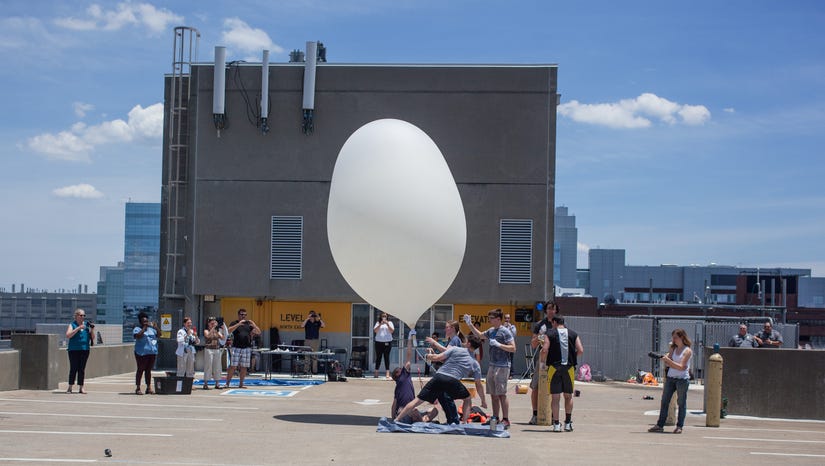 636335810152954459-NAS-VANDY-WEATHER-BALLOON.288