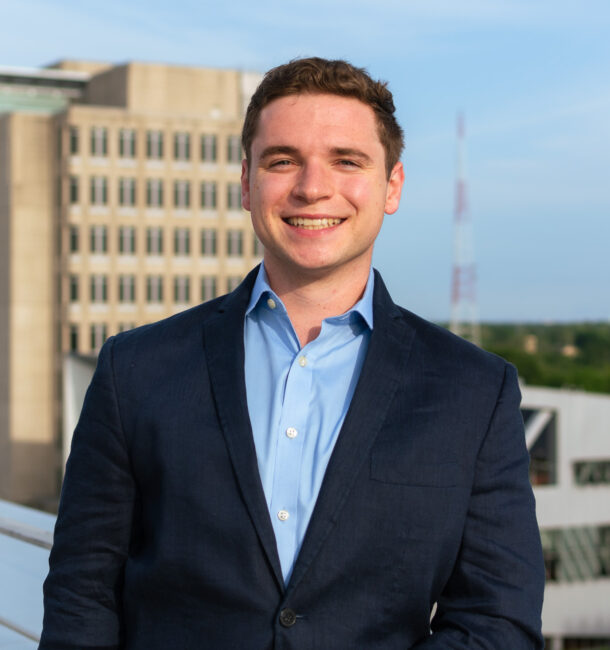 Justin Lynch Headshot
