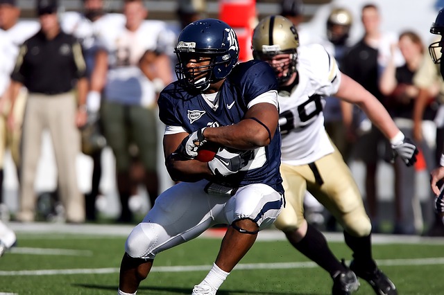 football-1515908_640