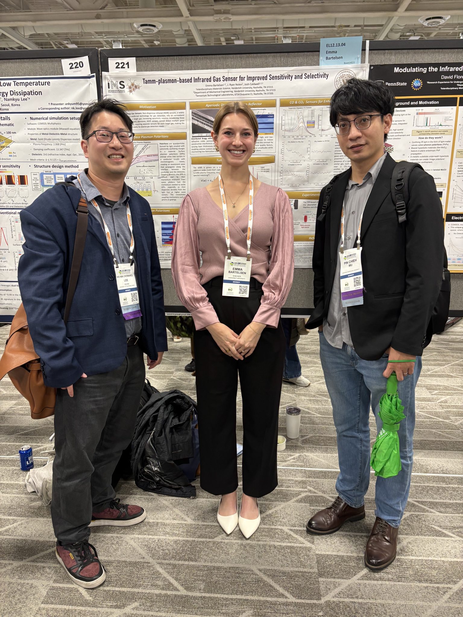 Caldwell Lab Group MRS 2025 Spring Meeting Highlights Caldwell IMG 7299 1536x2048