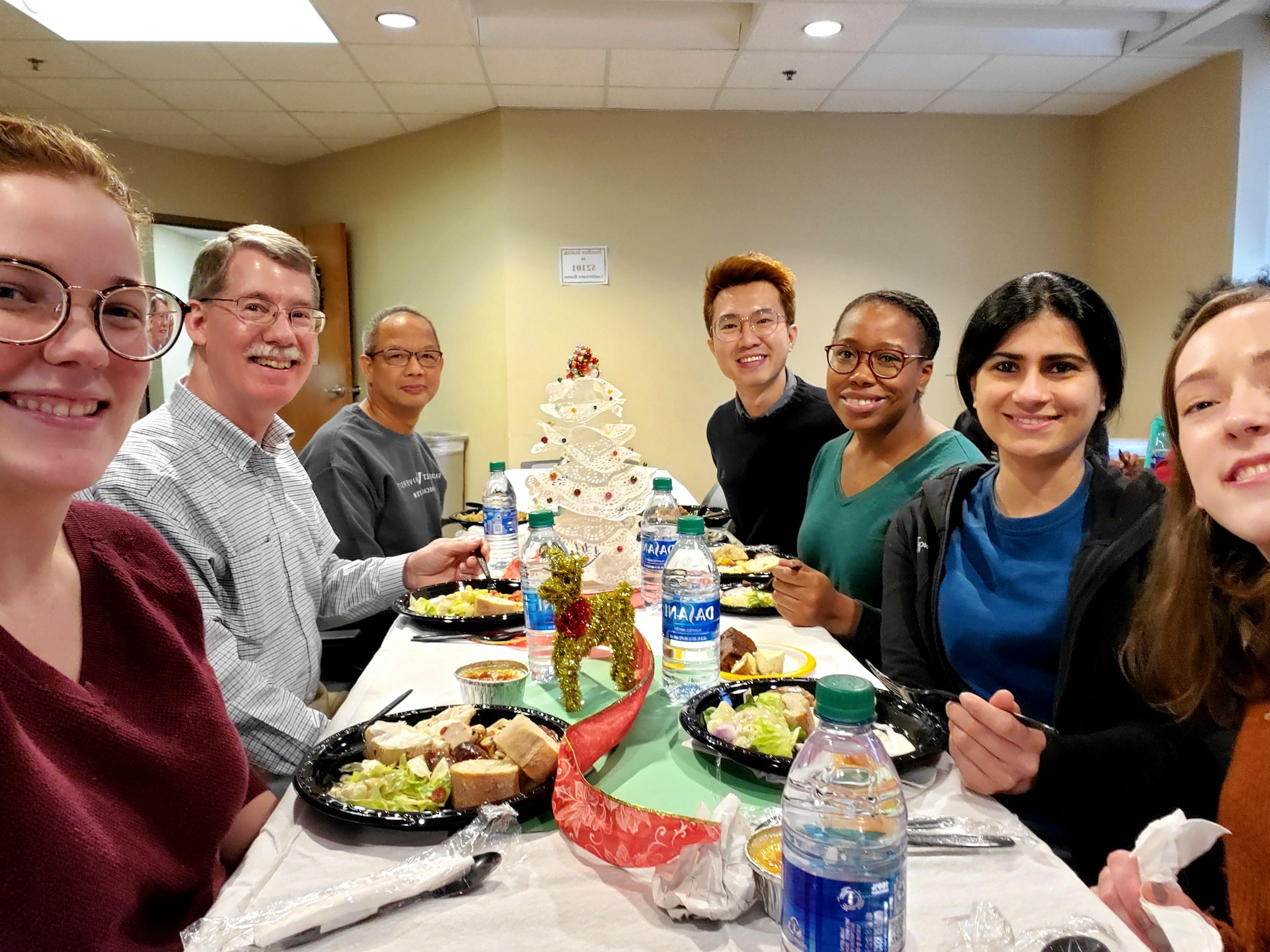 IDHolidaylunch_12182019