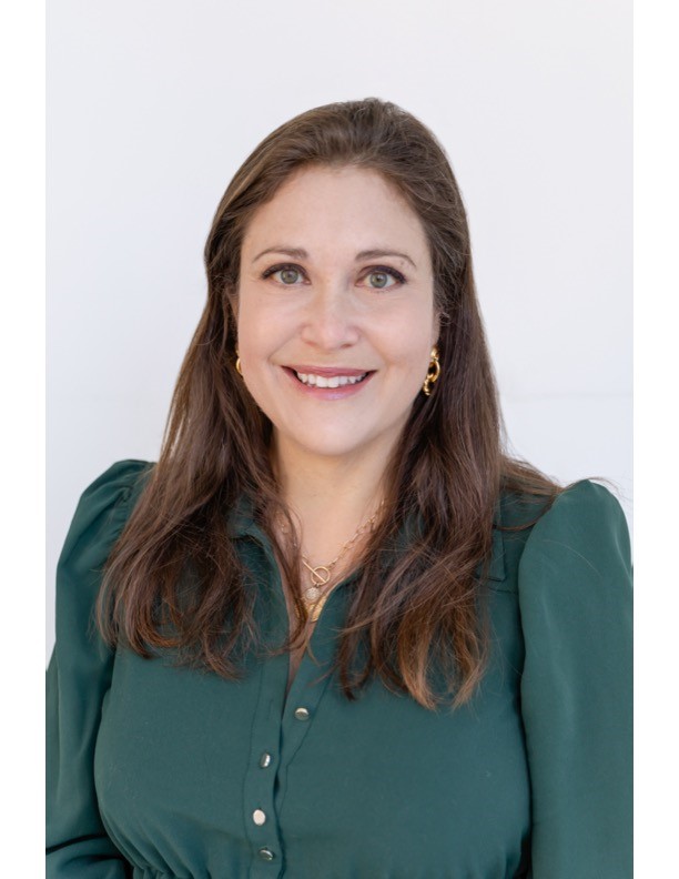 Leonora Zilkha Williamson, MBA, PCC Hoogland Undergraduate Business