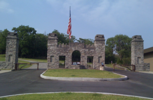 Picture of stone arch at entrance to Fort Negley