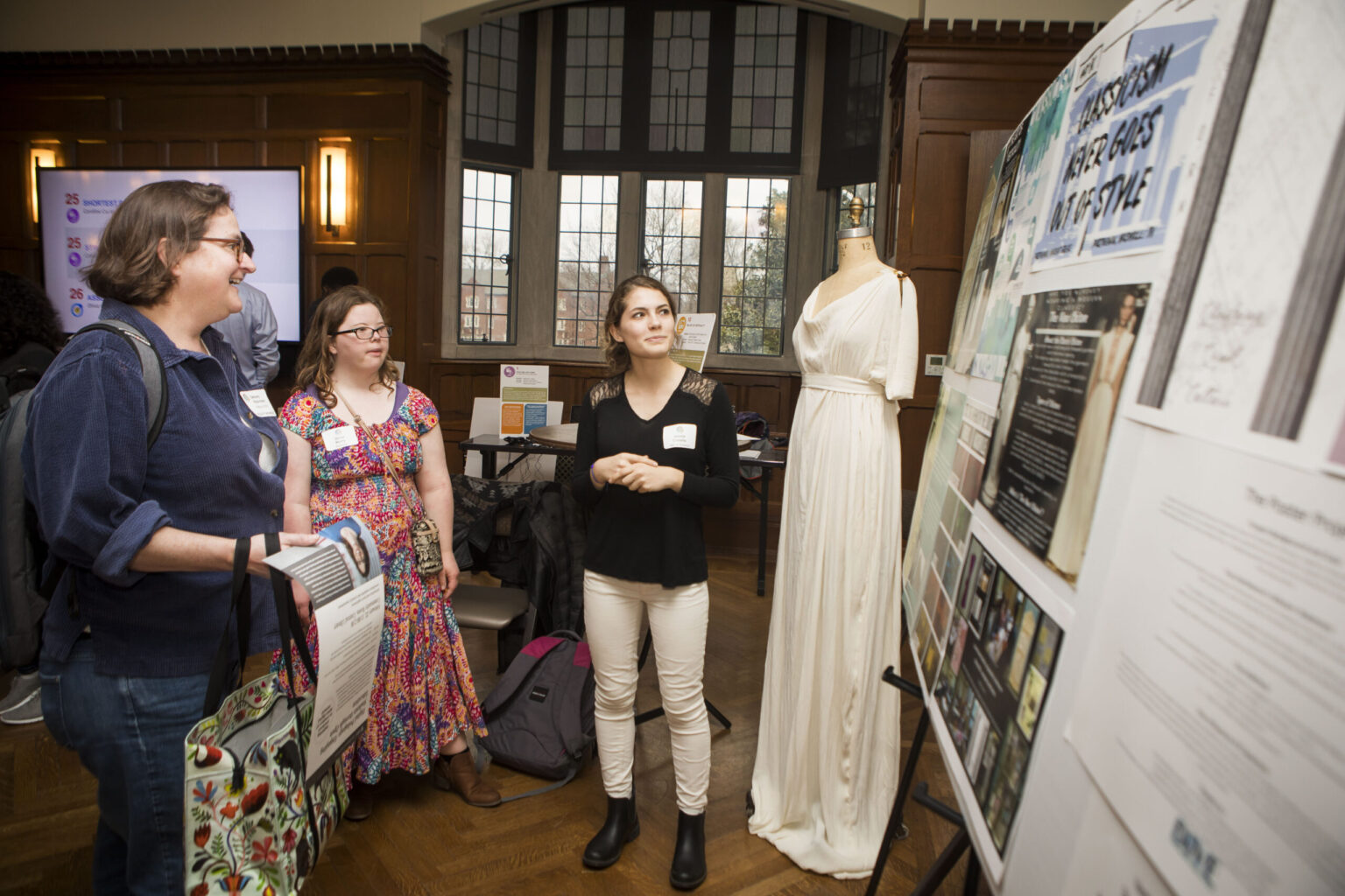 Showcases and Fairs Office of Experiential Learning and Immersion