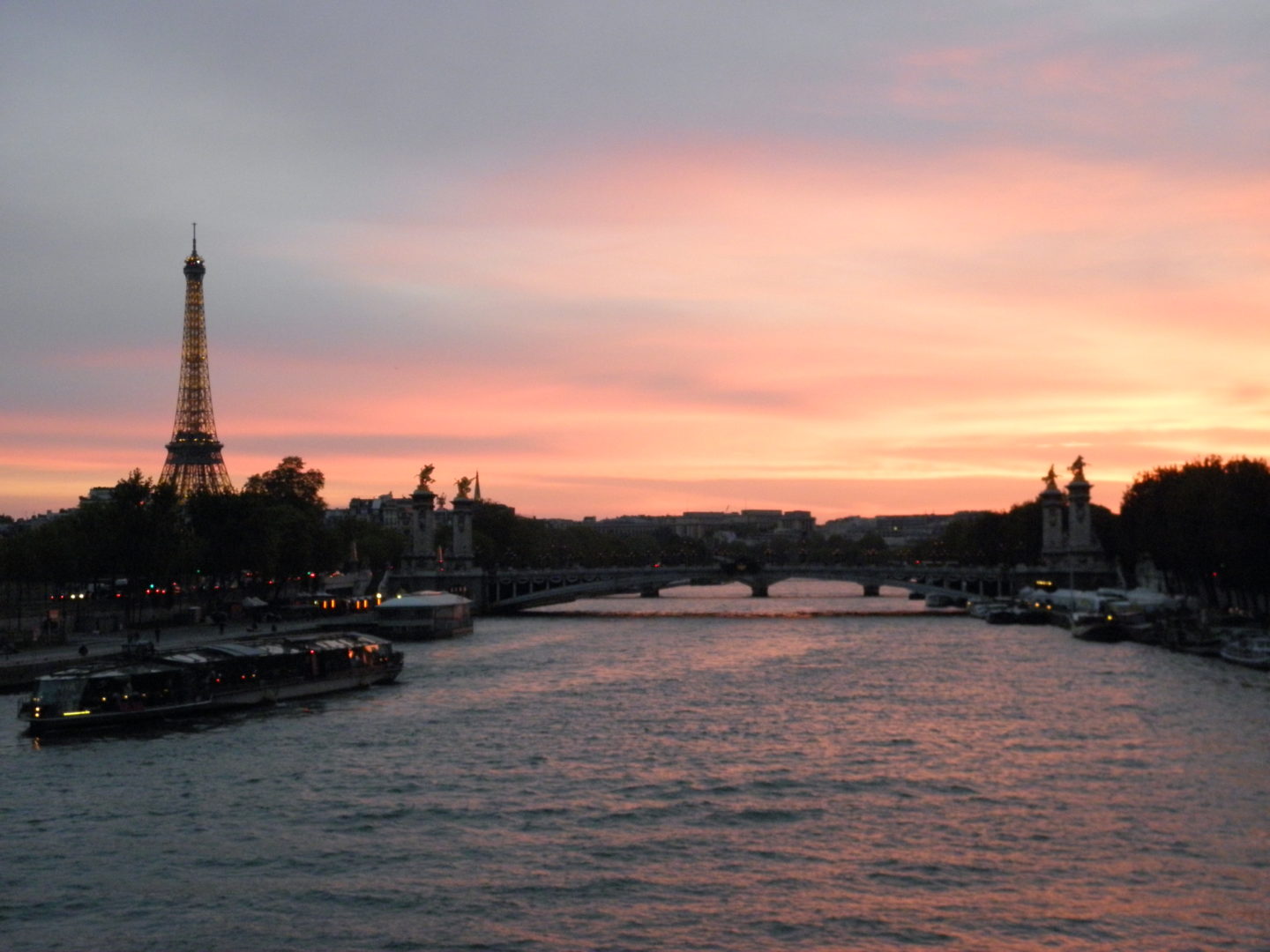 L'Amour à Paris, courtesy of Veronica Fulton