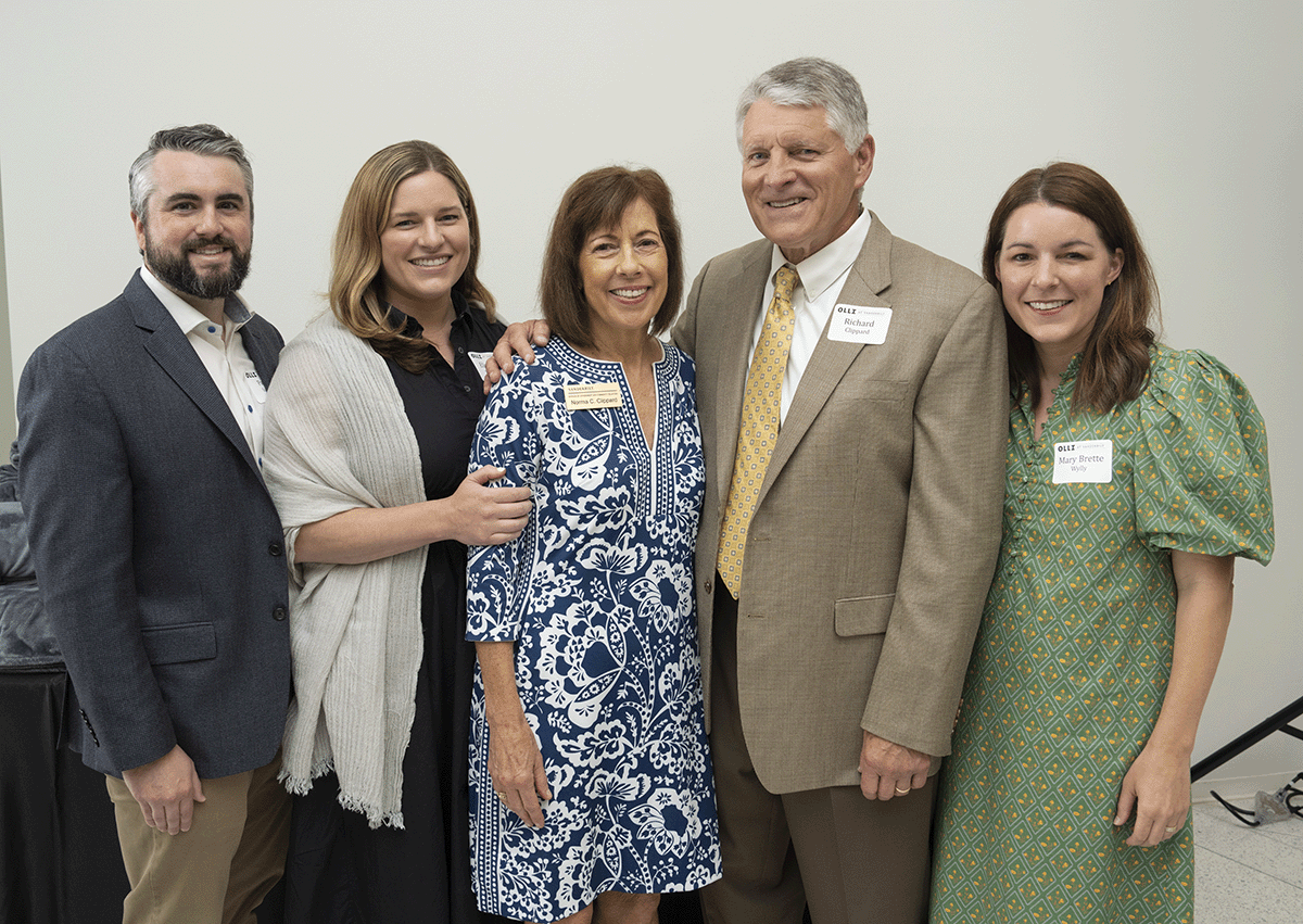 group photo of Norma Clippard and her family