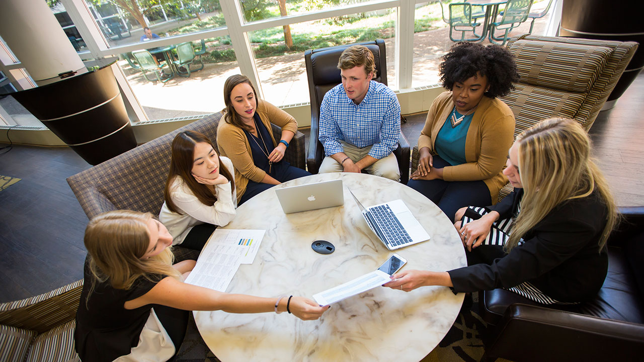 what-jobs-can-you-get-with-a-master-of-marketing-degree-vanderbilt