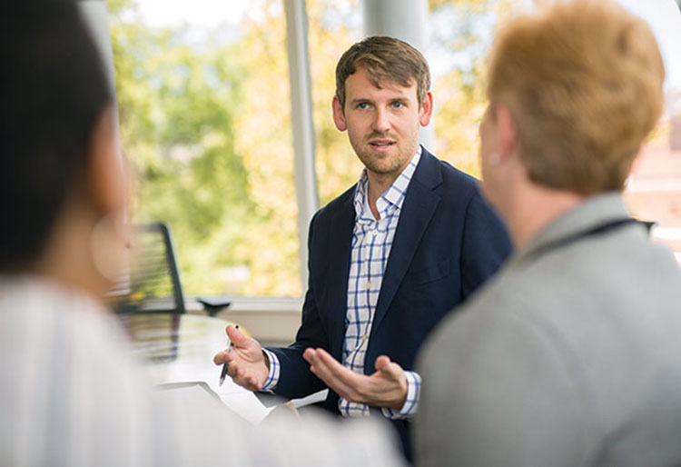  Alumnus Avery Fisher, MBA’11, consulted with Boyd and Nelson during his recent job search. He’s now director of product management for Cognizant.