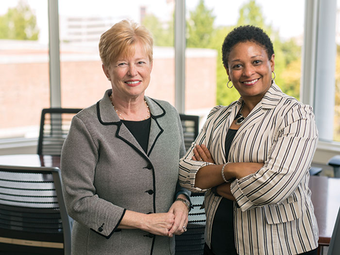 If you’re in a job transition (or want to be), Lacy Nelson, MEd’89 (left), and Sylvia Boyd can help. The two provide insight, ideas and career coaching for Owen alumni.
