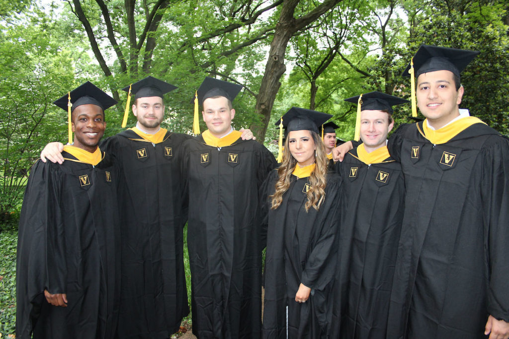 Vanderbilt MS Finance Class of 2019 Earns Highest Average Base Salary