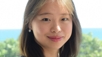 Kejia Hu, co-author on customer service and retrial research