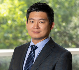 Pictured: Bin Li, Associate Professor of Accounting, Vanderbilt Business