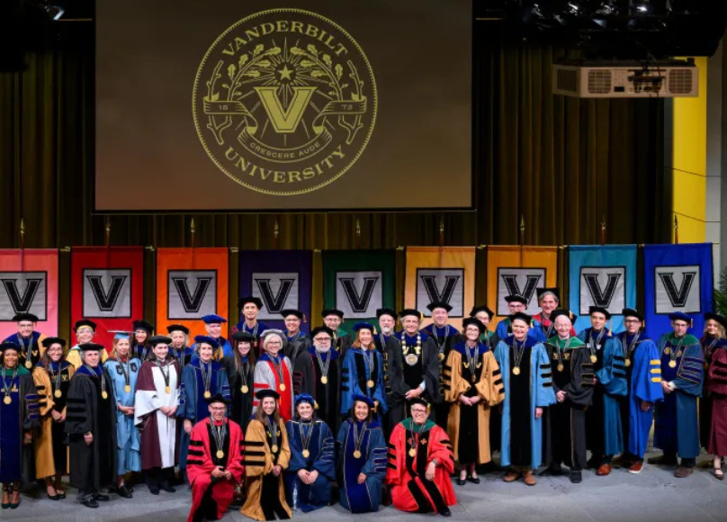 Vanderbilt awards endowed chairs to 33 faculty members, including Professor Pool