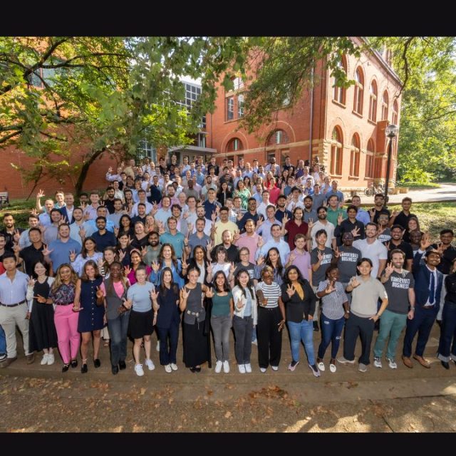 Pictured: Group photo of the Vanderbilt MBA Class of 2027