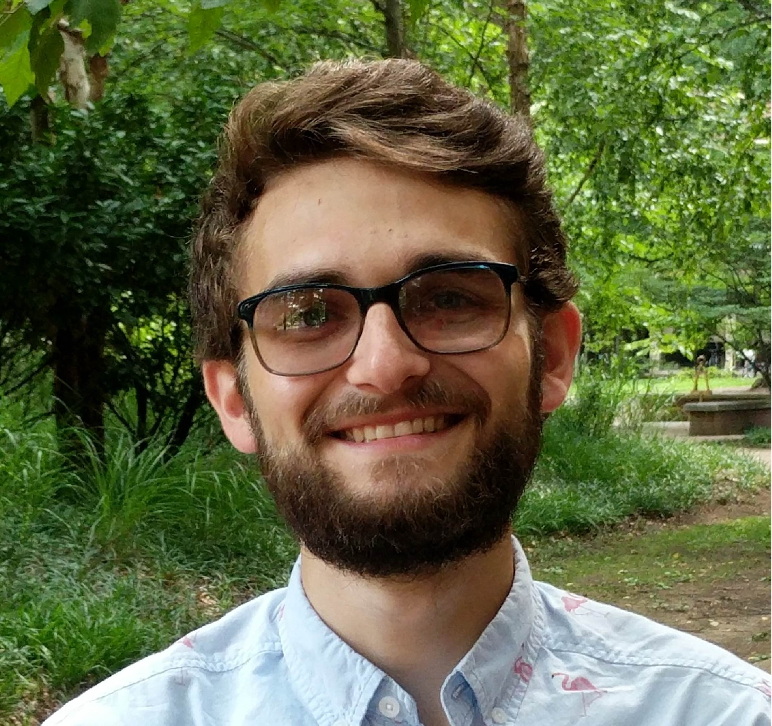 Steven Alves Steven received his B.S. in Chemical Engineering from the University of Massachusetts Lowell in 2017. As an undergraduate, he held a co-op position at Joule Unlimited, where he operated a custom photobioreactor platform for producing fuel molecules from photosynthetic bacteria. He held a second co-op at GreenLight Biosciences, where he worked on in-house fermentations and a custom cell-free reaction platform. At Vanderbilt, his research focuses on changes in the extracellular matrix in the tumor microenvironment. Outside the lab, he enjoys attending concerts and taking his dog on adventures outside the city.