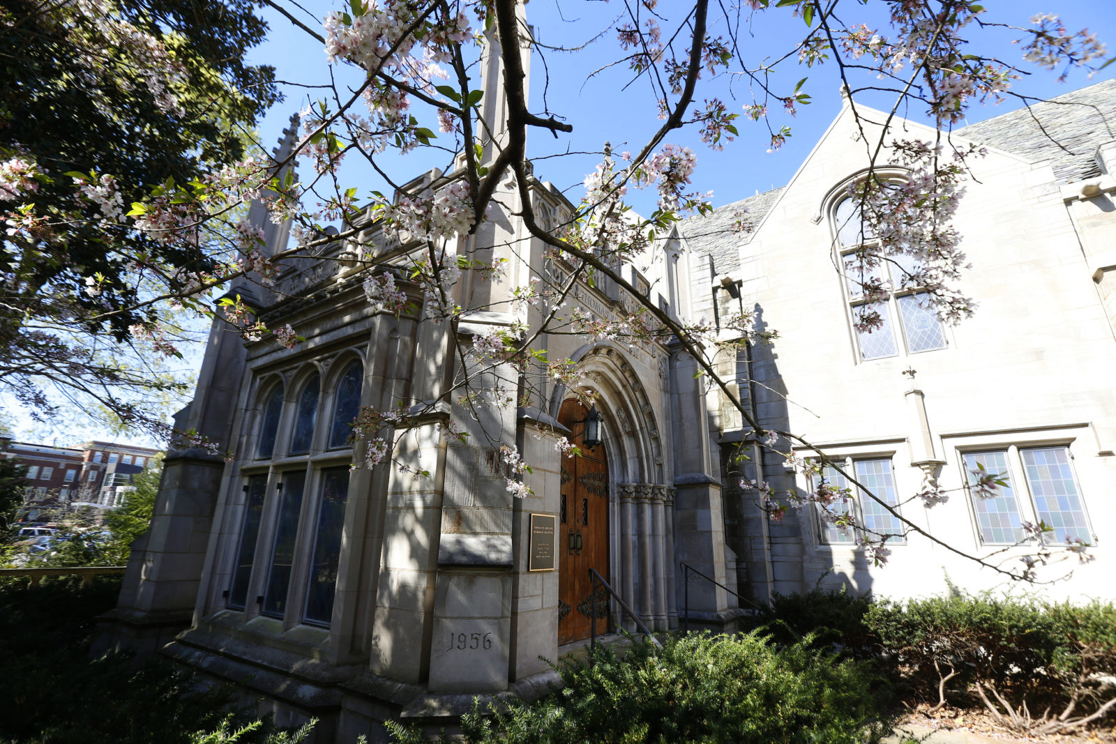 Exterior of 1101 19th Avenue, future home of the new Faculty Commons and Digital Commons. (Steve Green/Vanderbilt)