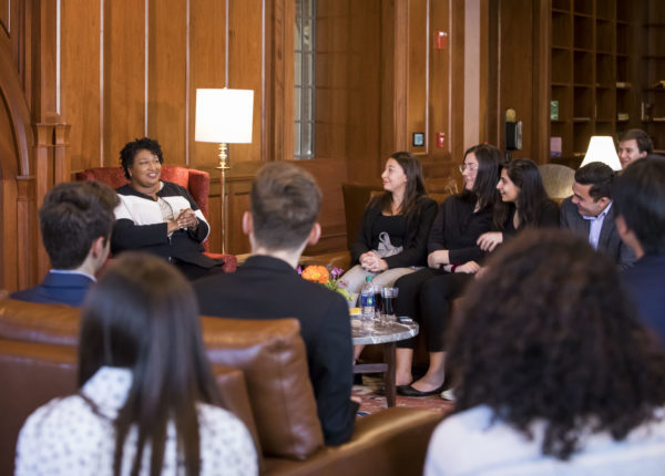 Stacey Abrams visits with students from Vanderbilt College Democrats and Vanderbilt Student Government (Vanderbilt/Susan Urmy)