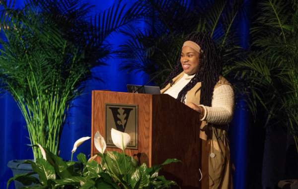 Author Angie Thomas gives lecture to Vanderbilt community on Feb. 13 (Joe Howell/Vanderbilt)