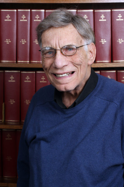 photo of Professor Robert Fox in the Vanderbilt Department of Psychology)