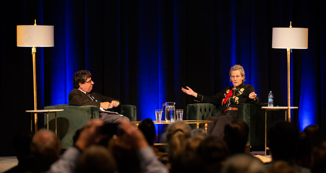 Chancellor Nicholas S. Zeppos and Temple Grandin (Joe Howell/Vanderbilt)