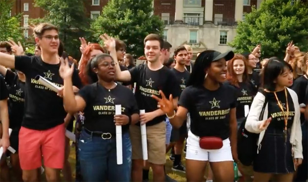 Watch Coach Derek Mason, the Spirit of Gold Marching Band and other members of the Vanderbilt community help rally first-year students as they gather to take the Class of 2022 photo. (Vanderbilt University)
