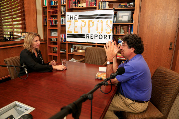 Documentary filmmaker Ken Burns (left) and Chancellor Nicholas S. Zeppos. (Vanderbilt University)