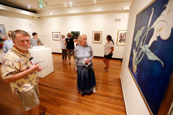 Students enrolled in an Osher Lifelong Learning class view renowned art at the Van Vechten Art Gallery, thanks to a new VU-Fisk partnership. (Steve Green/Vanderbilt)