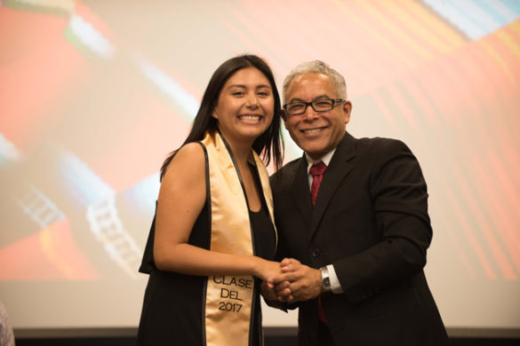 Class of 2017 graduate Melissa De La Torre and Professor William Luis shared remarks at Sí Se Pudo on May 11. (Vanderbilt University)