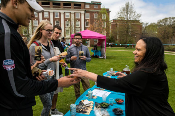 Alice Randall serves up culinary treats at Stam Jam 2017. (Joe Buglewicz/Vanderbilt)