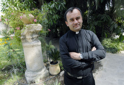 Father Patrick Desbois visits the Benedictine Monastery in Abu Gosh, Israel, Oct. 17. The French priest has dedicated part of his life to seeking out witnesses to Nazi mass executions in remote Ukrainian villages. (CNS photo/Debbie Hill) (Oct. 26, 2007) See UKRAINE-DESBOIS Oct. 26, 2007.