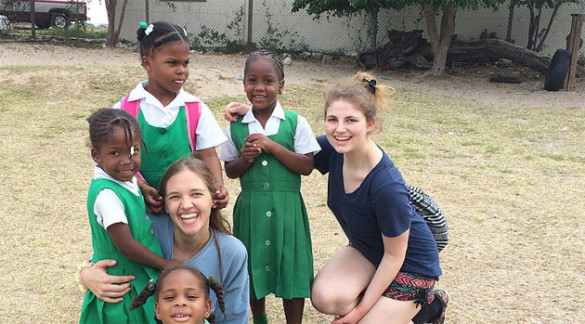 Vanderbilt Alternative Spring Break has been named the national Program of the Year for 2016 by umbrella organization Break Away. (Vanderbilt University)