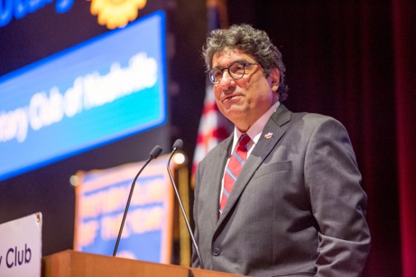 Chancellor Nicholas S. Zeppos spoke to the Downtown Nashville Rotary Club June 13. (Daniel Dubois/Vanderbilt)