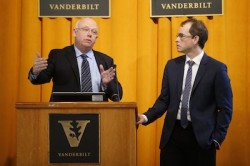 Geer and Clinton at podiums