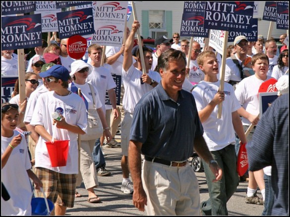 Mitt Romney Parade Rally Politcs