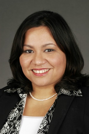 Stella Flores