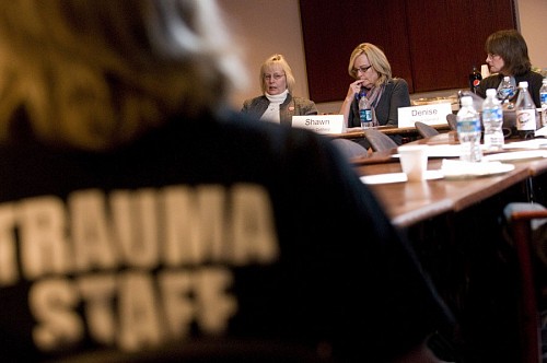 Members of the Vanderbilt Trauma Survivors Network discuss the impact of traumatic brain injury at a recent peer panel discussion. (Photo by Mary Donaldson)