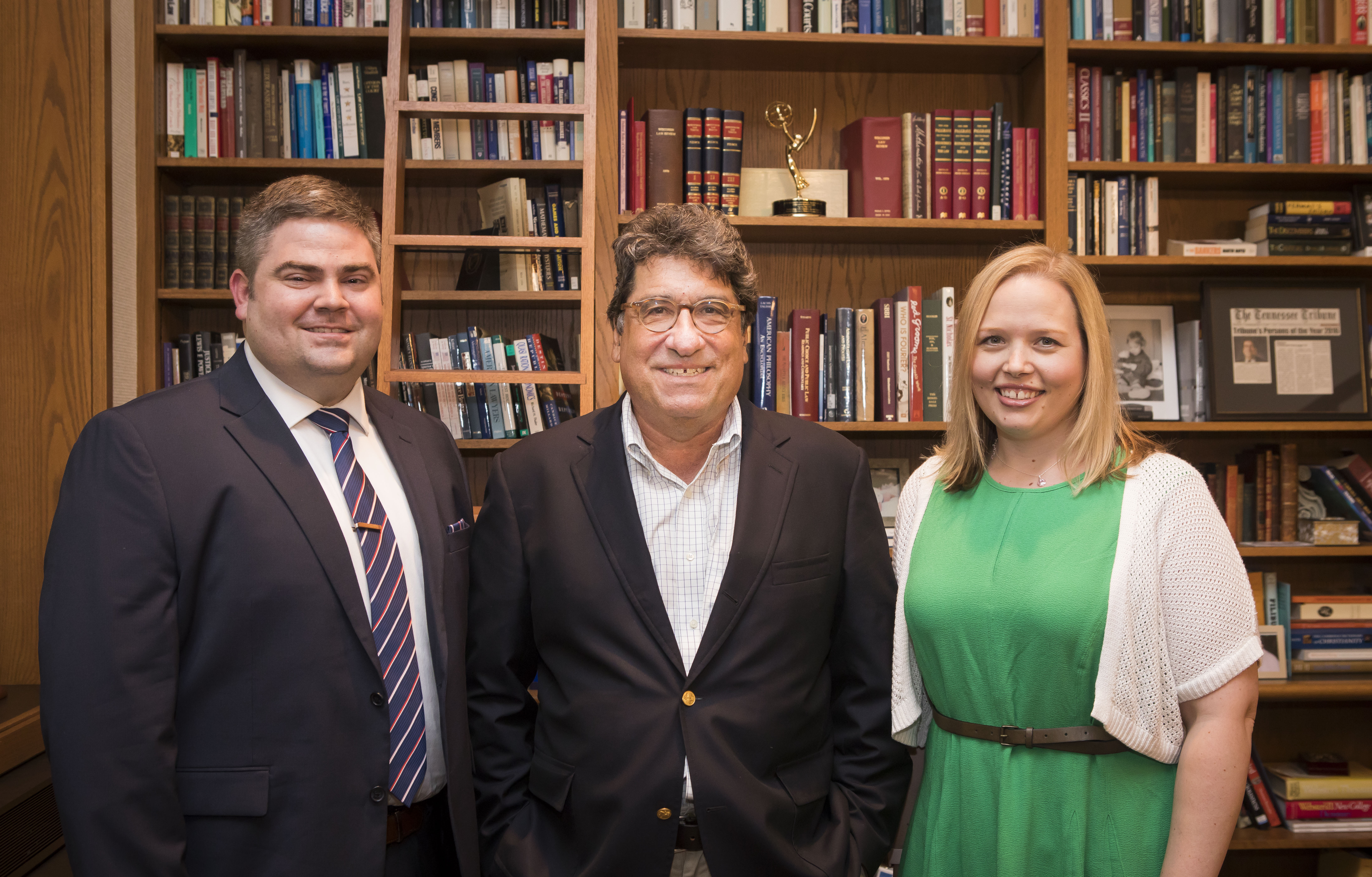 Chancellor Nicholas S. Zeppos stands in between Michael Pring and Jenny Mandeville.
