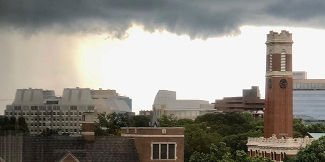 Inclement weather shifts undergraduate Commencement to Bridgestone Arena in downtown Nashville