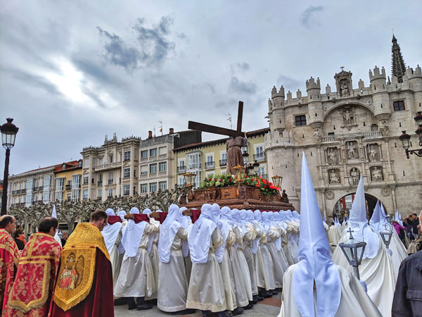 “Holy Week Procession in Burgos” by Emily Larson