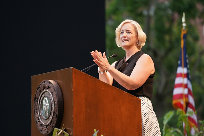 Interim Chancellor Susan R. Wente addresses incoming students at the 2019 Founders Walk. (John Russell/Vanderbilt)
