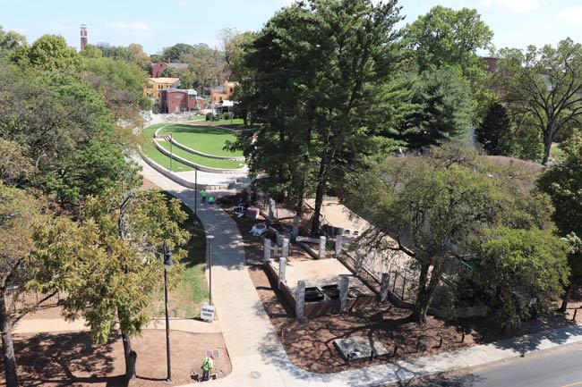 The newly transformed Green and Kensington Promenade now feature fresh landscaping as well as pedestrian and bike-friendly pathways. (Vanderbilt University)