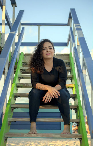 author Jaquira Díaz (photo by Maria Esquinca)