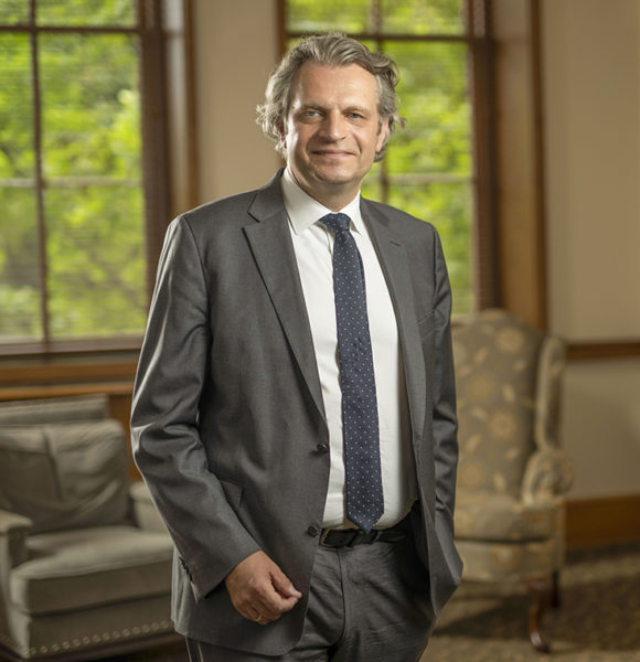 photo of Chancellor Daniel Diermeier in Kirkland Hall