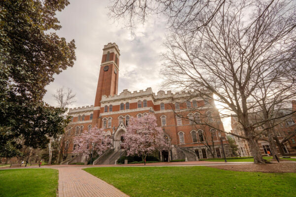 Vanderbilt awards endowed chairs to 11 faculty members | News | Vanderbilt  University