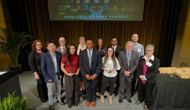 Students, faculty honored at inaugural Graduate School Honors Banquet