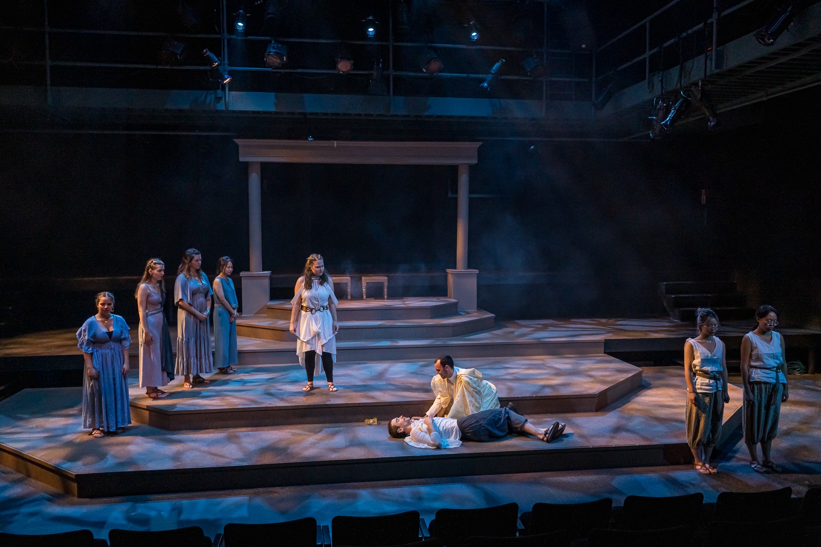 VU Theatre presents action-filled 'Antigone